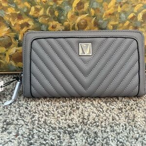 Victoria’s Secret Gray Quilted Women's Wallet